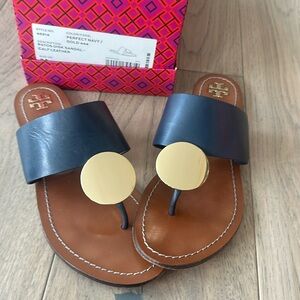 Tory Burch Patos Disk Flat leather Thongs slide Sandals sz 9.5